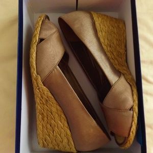 Adrienne Vittadini ladies espadrille shoes sz 9.5